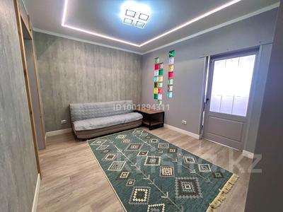 Аренда квартир в Алматы: 3-комнатная квартира · 65 м² · 15/18 этаж, Брусиловского за 380 000 〒 3-комнатная квартира · 65 м² · 15/18 этаж, Брусиловского за 380 000 〒 в Алматы, Алмалинский р-н