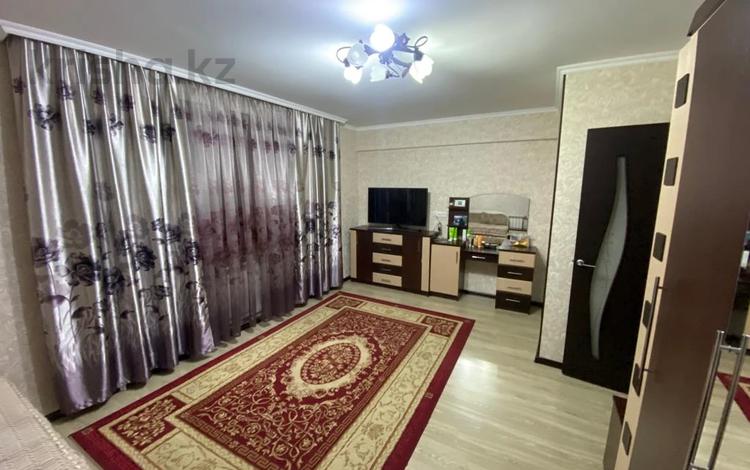 1-комнатная квартира, 34 м², 3/5 этаж, Самал за 11.7 млн 〒 в Талдыкоргане, мкр Самал — фото 8