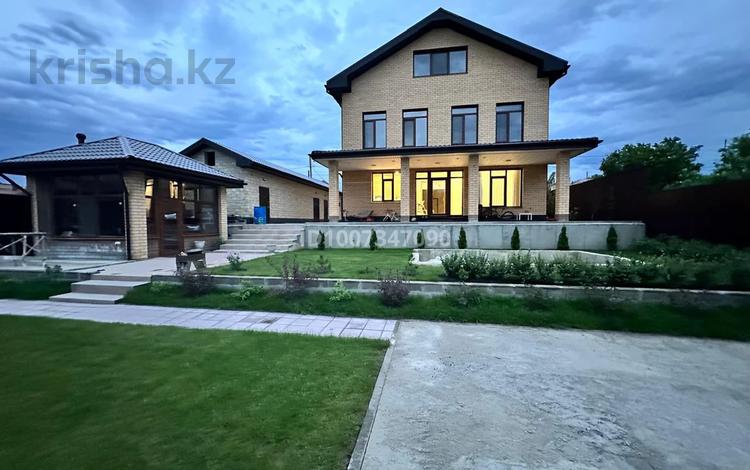 Жеке үй · 8 бөлме · 400 м² · 9.3 жүзд., Серкебаева — Канайби кенесары, бағасы: 390 млн ₸ в Кокшетау — фото 3