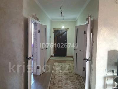 Жеке үй · 5 бөлме · 162 м² · 10 жүзд., Баянбатыр 10, бағасы: 45 млн ₸ в Талдыкоргане, мкр Жастар
