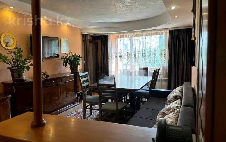 3-комнатная квартира · 75 м² · 2/5 этаж, Розыбакиева за 54 млн ₸ в Алматы, Алмалинский р-н — фото 9
