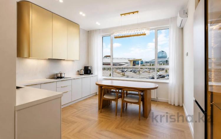 4-комнатная квартира · 155 м² · 3/15 этаж, Турар Рыскулов 3 за 225 млн ₸ в Астане, Есильский р-н — фото 4