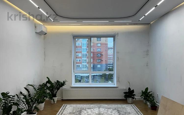 4-комнатная квартира · 160 м² · 4/9 этаж, мкр. Алтын орда за 75 млн ₸ в Актобе — фото 2