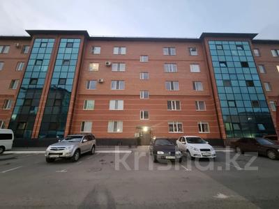 2-комнатная квартира, 63 м², 4/5 этаж помесячно, мкр Юго-Восток, Степной-2 14/5 — Степной-4 дом 14/5 за 200 000 〒 в Караганде, Казыбек би р-н