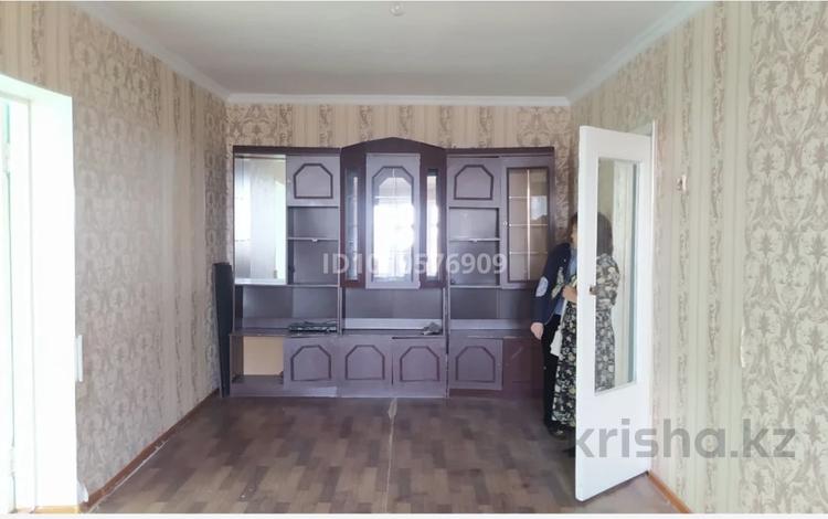2-бөлмелі пәтер · 53.7 м² · 3/3 қабат, Валиханова 130, бағасы: 11 млн ₸ в Кентау — фото 2