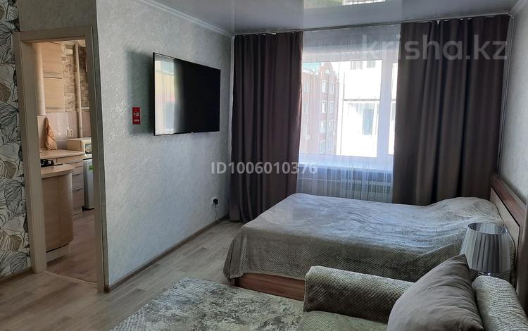 1-комнатная квартира · 40 м² · 4/5 этаж, Интернациональная 30 — Ул.Назарбаева, ул.Жумабаева за 2 500 ₸ в Петропавловске — фото 2
