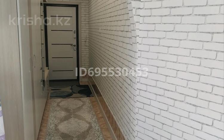 4-бөлмелі пәтер · 92 м² · 2/5 қабат, 8 микрорайон, бағасы: 30 млн ₸ в Темиртау — фото 2