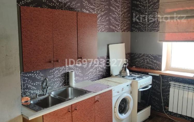 1-комнатная квартира · 46 м² · 9/9 этаж, мкр Аксай-4 89 за 200 000 ₸ в Алматы, Ауэзовский р-н — фото 3