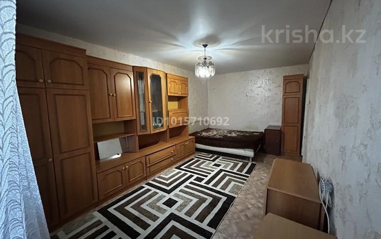1-комнатная квартира · 42 м² · 4/5 этаж, мкр Северо-Восток 41 за 100 000 ₸ в Уральске — фото 2
