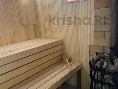 Дом · 4 комнаты · 110 м², Золотое солнышко — Рядом с гостиницей Шахристан за 100 000 ₸ в Актау