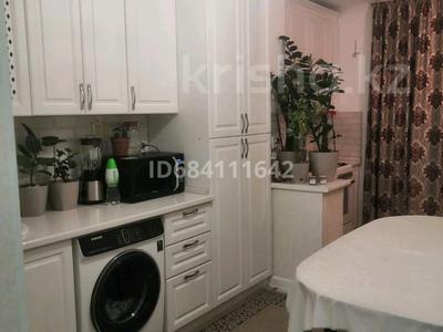 3-бөлмелі пәтер, 70 м², 5 қабат, 27-й мкр 21, бағасы: 25 млн 〒 в Актау, 27-й мкр