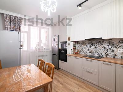 3-бөлмелі пәтер · 100 м² · 3/9 қабат, Жумекен Нажимеденов 17, бағасы: 35.6 млн ₸ в Астане, Сарайшык р-н