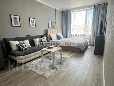 Аренда квартир посуточно в Астане: 1-комнатная квартира · 38 м² · 9/9 этаж, Нурмагамбетова — Байтурсынова за 15 000 〒 1-комнатная квартира · 38 м² · 9/9 этаж, Нурмагамбетова — Байтурсынова за 15 000 〒 в Астане, Сарайшык р-н