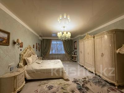 4-комнатная квартира · 162 м² · 1/6 этаж, мкр. Мирас 128 за ~ 140 млн ₸ в Алматы, Бостандыкский р-н