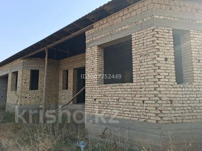 Отдельный дом · 6 комнат · 220 м² · 8 сот., мкр Ынтымак-2 — Тойхана Шарипбай Ата за 28 млн 〒 в Шымкенте, Абайский р-н