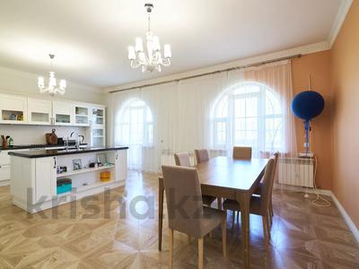 5-бөлмелі пәтер · 175.2 м² · 2/6 қабат, Амман 2а, бағасы: 179 млн ₸ в Астане, Алматы р-н