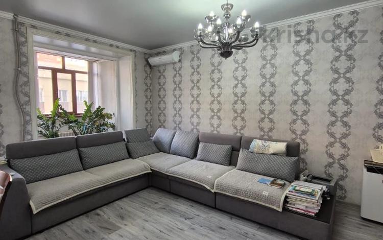 3-комнатная квартира · 112.1 м² · 2/9 этаж, Уранхаева 30 за 68 млн ₸ в Семее — фото 13