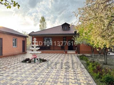 Үйдің бір бөлігі · 5 бөлме · 250 м² · 10 сот., мкр Жеруйык, 24 9, бағасы: 85 млн ₸ в Атырау