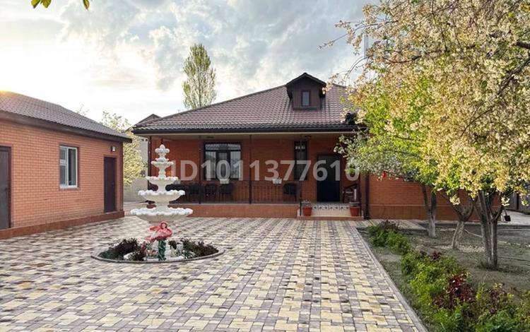 Часть дома · 5 комнат · 250 м², мкр Жеруйык, 24 9 за 75 млн ₸ в Атырау — фото 2