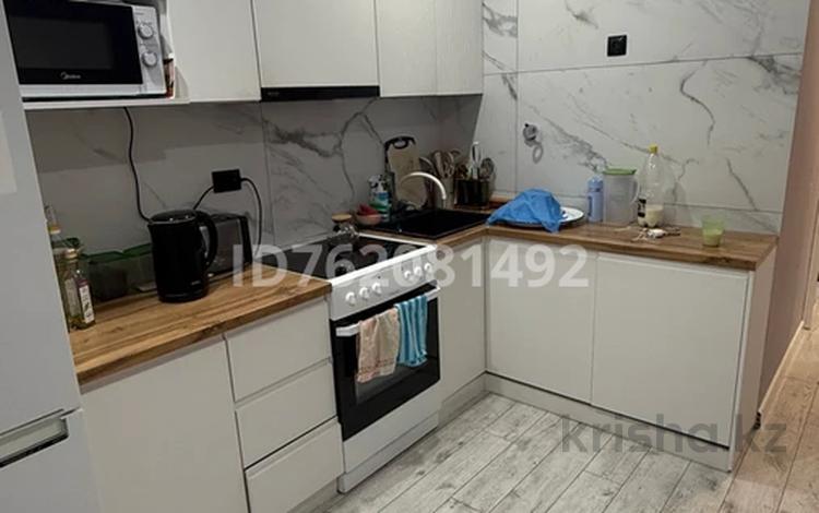 2-бөлмелі пәтер · 54 м² · 10/10 қабат, мкр Юго-Восток, Мкр Гульдер 1 3, бағасы: 20.5 млн ₸ в Караганде, Казыбек би р-н — фото 13