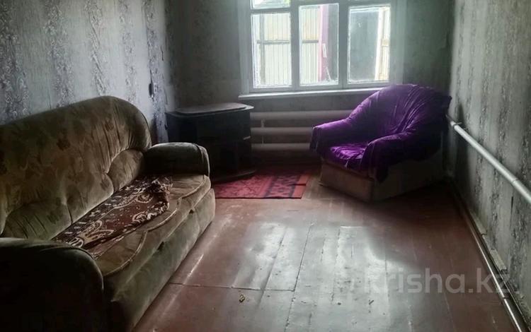 Часть дома · 2 комнаты · 48 м² · 2 сот., Асфальтная 17 — Рабочий посёлок. за 4.5 млн 〒 в Петропавловске — фото 2