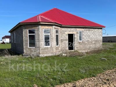 Отдельный дом · 4 комнаты · 140 м² · 10 сот., Онтустык батыс 53 за 8 млн ₸ в Пугачеве