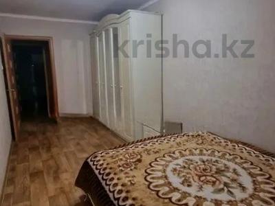 3-бөлмелі пәтер · 60 м² · 4/4 қабат, мкр №5 — ЛОКАЦИЯ И ГОРЯЧАЯ ЦЕНА!!!, бағасы: 35 млн ₸ в Алматы, Ауэзовский р-н