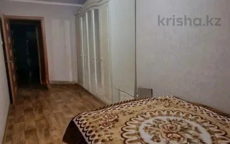 3-бөлмелі пәтер · 60 м² · 4/4 қабат, мкр №5 — ЛОКАЦИЯ И ГОРЯЧАЯ ЦЕНА!!!, бағасы: 35 млн ₸ в Алматы, Ауэзовский р-н — фото 13