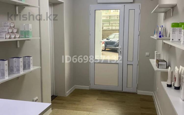 Свободное назначение · 32 м² за 300 000 ₸ в Астане, Есильский р-н — фото 6
