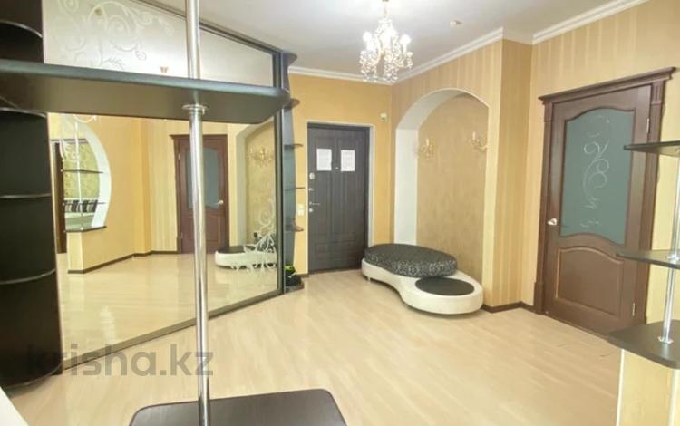 3-комнатная квартира · 128 м² · 9/25 этаж, мкр 11 за 36 млн ₸ в Актобе — фото 2