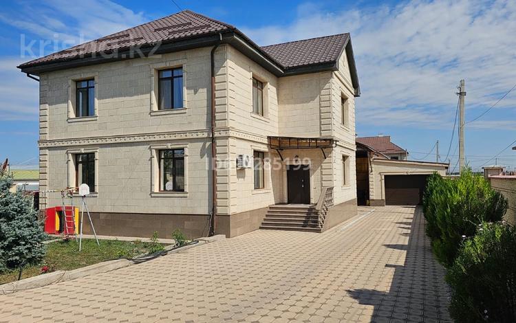 Отдельный дом · 8 комнат · 500 м² · 18 сот., Толе Би 1к — Около больницы, школы и сада за 160 млн 〒 в Кордае — фото 2