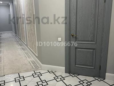 4-бөлмелі пәтер · 207 м² · 3/13 қабат, Шевченко 78 — Желтоксан - Шевченко, бағасы: 1.8 млн 〒 в Алматы, Алмалинский р-н