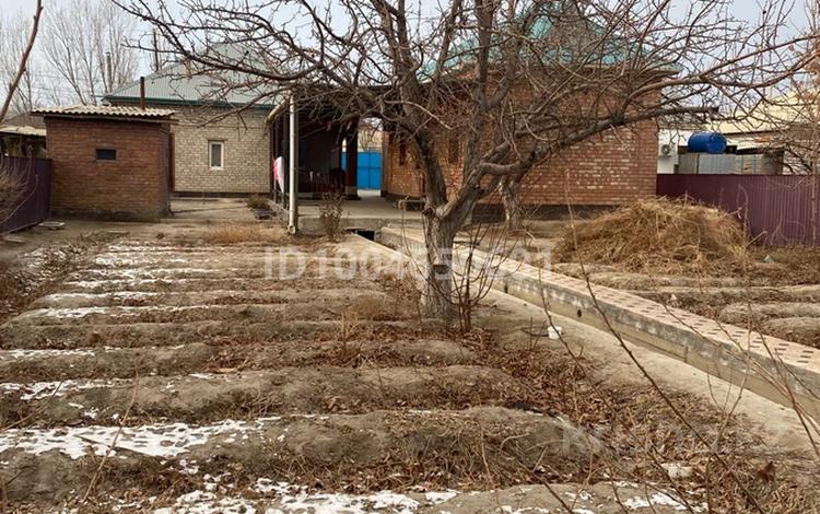 Отдельный дом · 4 комнаты · 100 м² · 10 сот., Абай 114 — Сапарбаев и Абай за 17 млн ₸ в Тасбогете — фото 2
