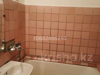 2-комнатная квартира · 54 м² · 2 этаж, Юности за 120 000 〒 в Семее
