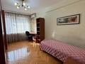 3-комнатная квартира · 75 м² · 3/5 этаж, Кабанбай Батыр 70 за 450 000 ₸ в Алматы, Медеуский р-н — фото 5