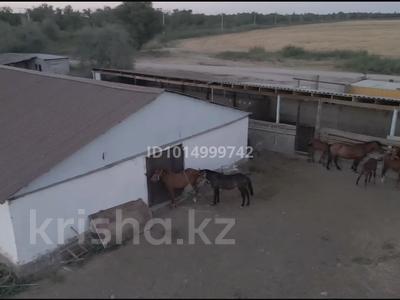 Жер телімі · 6 га, Не доезжая село Бырлыкустем — Не доезжая село Бырлыкустем вдоль асфальта, бағасы: 35 млн ₸ в Шу