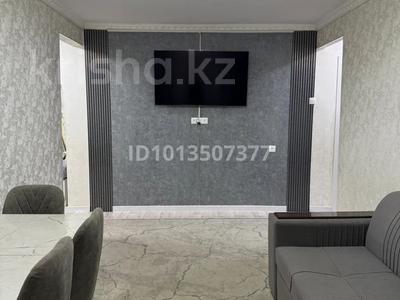 3-бөлмелі пәтер · 57 м² · 1/5 қабат, Проспект Толе би 10, бағасы: 18 млн ₸ в Таразе