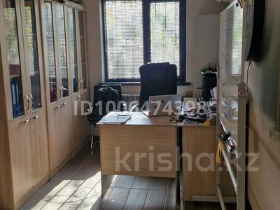 2-бөлмелі пәтер · 45 м² · 1/4 қабат, Бейбитшилик 24а — Аэровокзал, бағасы: 17.5 млн ₸ в Шымкенте, Туран р-н