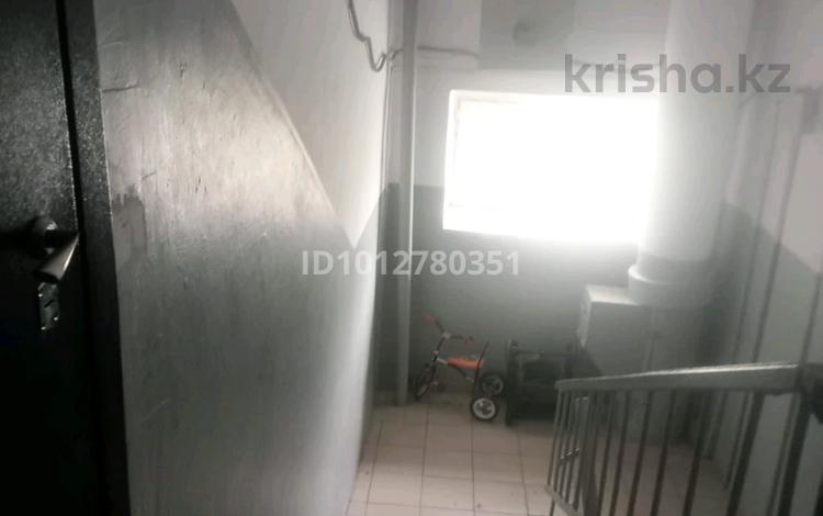 1-бөлмелі пәтер · 33 м² · 5/5 қабат, Старый город, Алтынсарина 33, бағасы: 10 млн ₸ в Актобе — фото 2