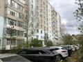 3-бөлмелі пәтер · 79 м² · 5/9 қабат, мкр Кунаева — Площадь Кадыра Мырза-Али, бағасы: 32 млн ₸ в Уральске — фото 2