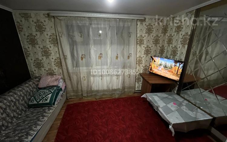 1-комнатная квартира · 40 м², мкр Айгерим-1, Ботакара 37 37 за 150 000 ₸ в Алматы, Алатауский р-н — фото 2