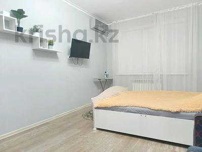 1-бөлмелі пәтер · 50 м² · 2/5 қабат, Алтын орда ш/а. 22/1, бағасы: 180 000 ₸ в Актобе, мкр. Алтын орда