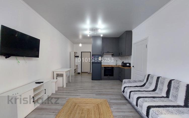2-комнатная квартира · 52 м² · 4/10 этаж, мкр Каргалы, Кенесары хана за 300 000 ₸ в Алматы, Наурызбайский р-н — фото 2