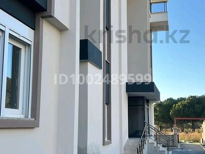 Продажа квартир в Аланье: 2-комнатная квартира · 50 м² · 2/6 этаж, Строителей 32 за 60 млн 〒 2-комнатная квартира · 50 м² · 2/6 этаж, Строителей 32 за 60 млн 〒 в Аланье