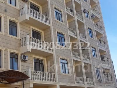 2-бөлмелі пәтер · 81 м² · 8/10 қабат, 16-й мкр , 16 микр 39 — Рядом с ТРК Актау, бағасы: 250 000 〒