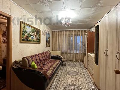 2-комнатная квартира · 43 м² · 2/5 этаж, мкр 8, Братьев Жубановых за 13.5 млн 〒 в Актобе