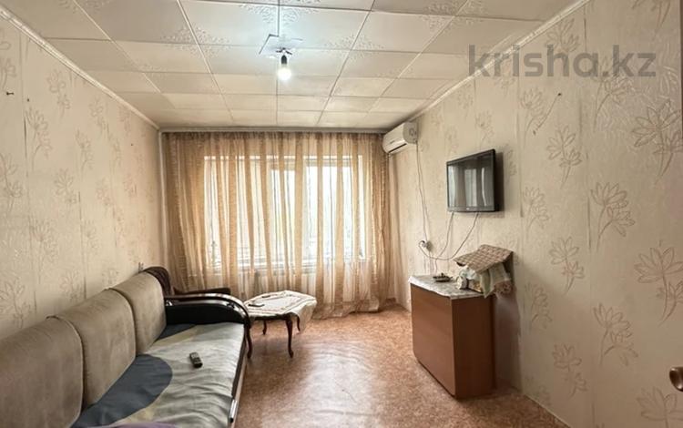 2-комнатная квартира · 43 м² · 2/5 этаж, мкр 8, Братьев Жубановых за 13.2 млн ₸ в Актобе — фото 11