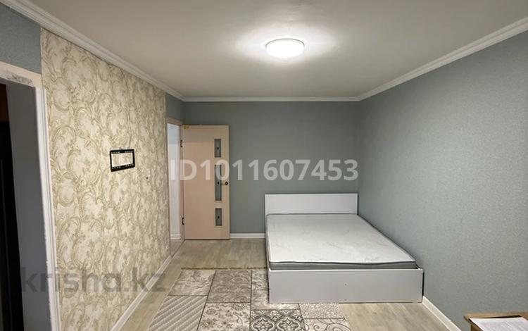 1-комнатная квартира · 30 м² · 1/4 этаж, мкр №8 за 26 млн ₸ в Алматы, Ауэзовский р-н — фото 2