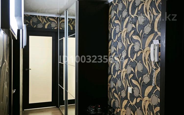 2-комнатная квартира · 58.5 м² · 9/9 этаж, Курмангазы — Курмангазы/Абая за 19.8 млн ₸ в Уральске, мкр Школьник — фото 15