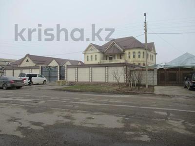 Отдельный дом · 4 комнаты · 815 м² · 12.98 сот., Сагындыкова 41 за ~ 195.5 млн 〒 в Таразе